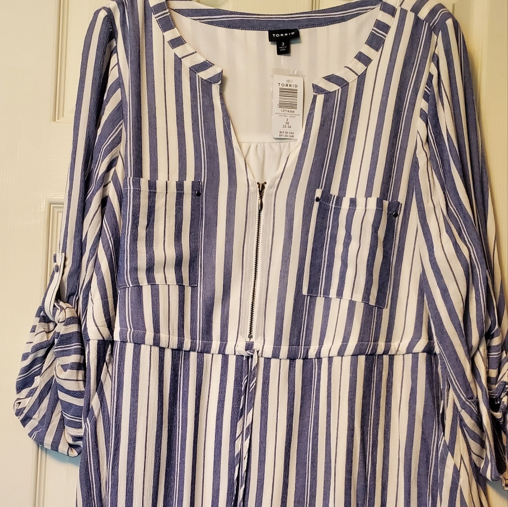 Size 3 Torrid adjustable waist dress